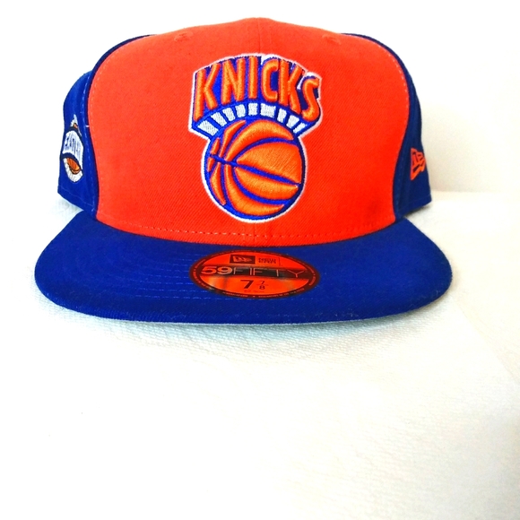 DEADSTOCK NEW YORK KNICKS FITTED 7 7/8 HAT - Picture 1 of 5